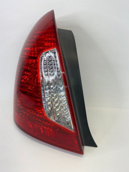 06-11 Hyundai Accent Sedan Rear Left Driver Side Tail Light Lamp Taillight OEM