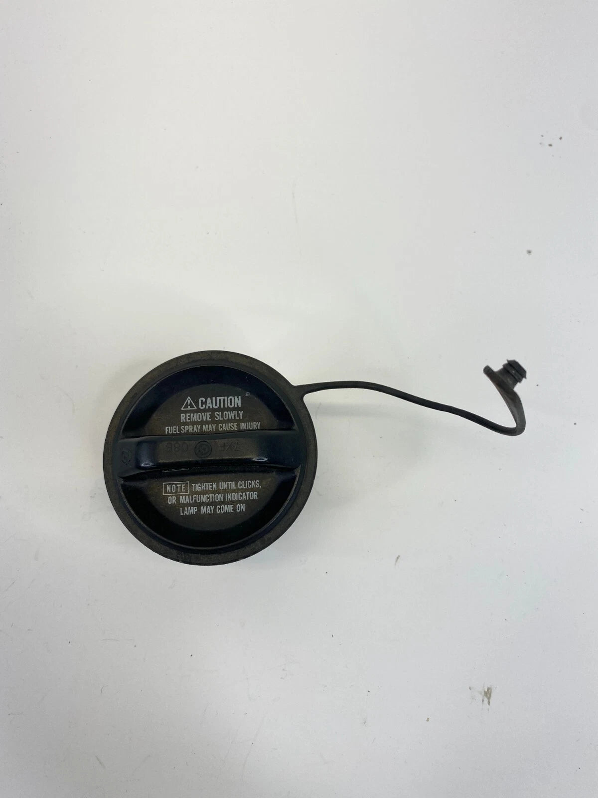 2001-2003 LEXUS RX300 FUEL FILLER GAS TANK CAP W/ TETHER STRAP UNIT OEM FACTORY