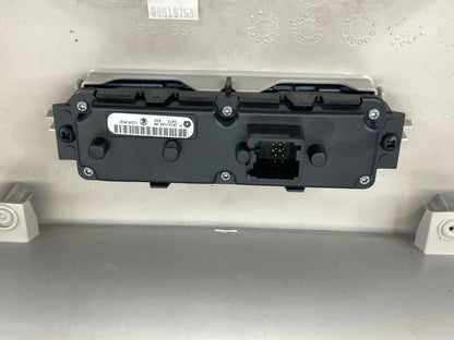 2011-2016 CHRYSLER TOWN COUNTRY FRONT OVERHEAD CONSOLE MAP LIGHT OEM L00102131