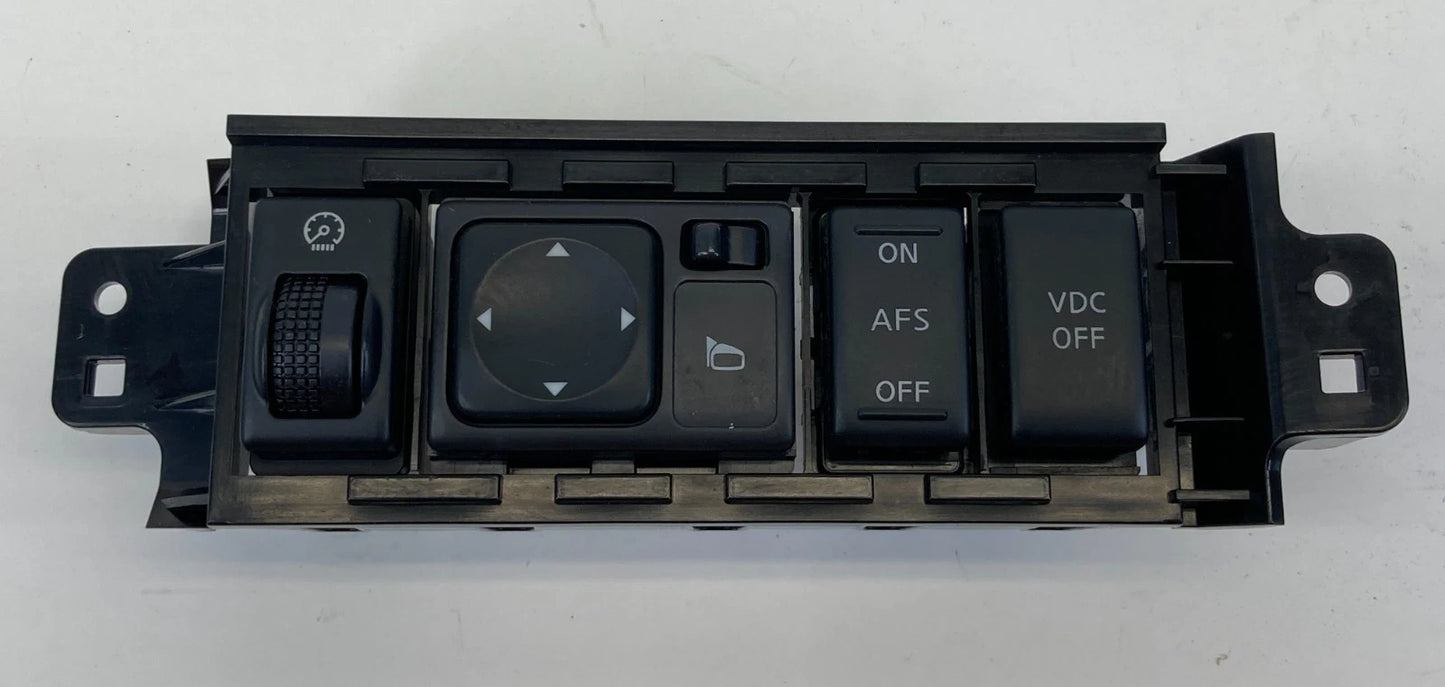 2006 2007 Infiniti M35 DASH MIRROR DIMMER AFS VDC SWITCH CONTROL BEZEL PANEL OEM
