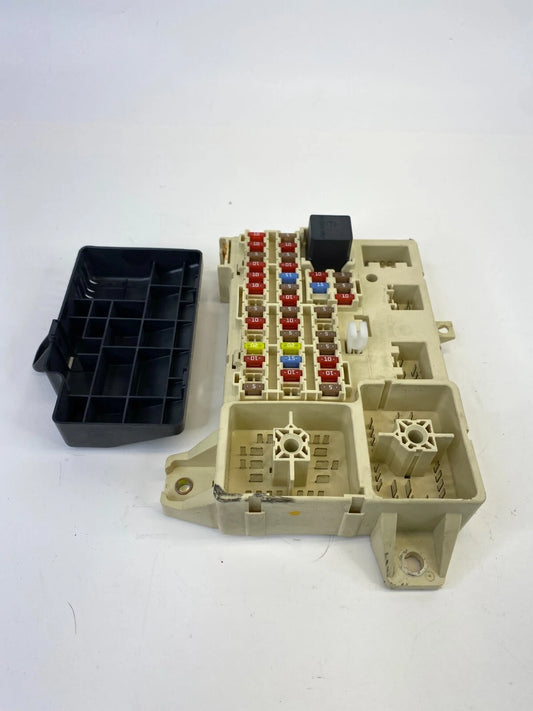 2002-2008 JAGUAR S-TYPE S TYPE CABIN FOOTWELL RELAY FUSEBOX FUSE BOX OEM
