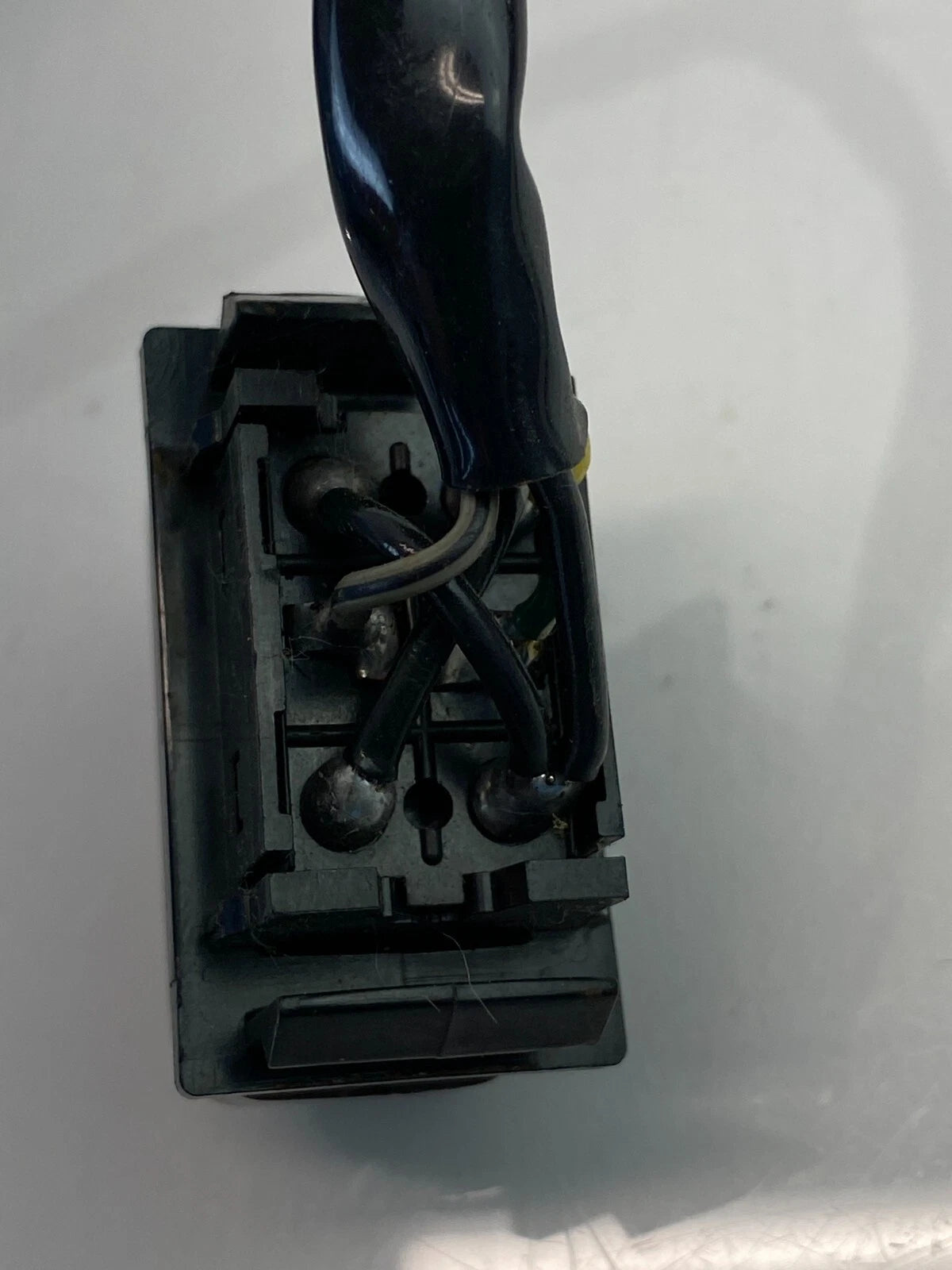 2003-2007 NISSAN MURANO FRONT LEFT DRIVER SEAT LUMBAR ADJUSTMENT SWITCH FR LH