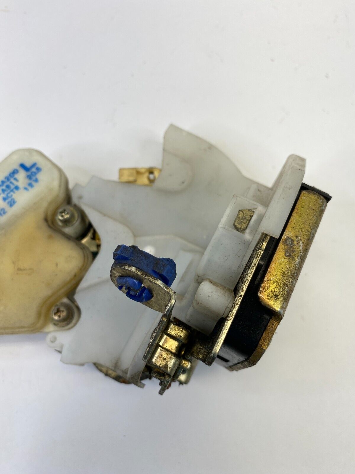 2000-2006 Nissan Sentra Rear Left Side Door Lock Latch Actuator 80553AA200 OEM