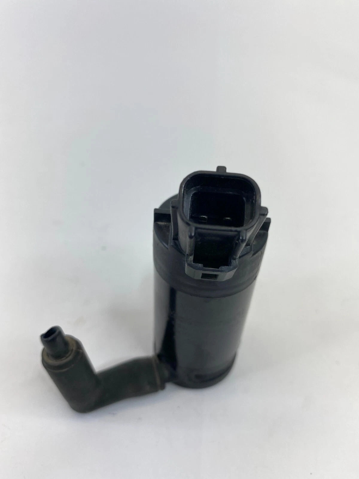 98 99 00 01 02 LINCOLN TOWN CAR 4.6L AT WINDSHIELD WASHER PUMP MOTOR F6SU-17664