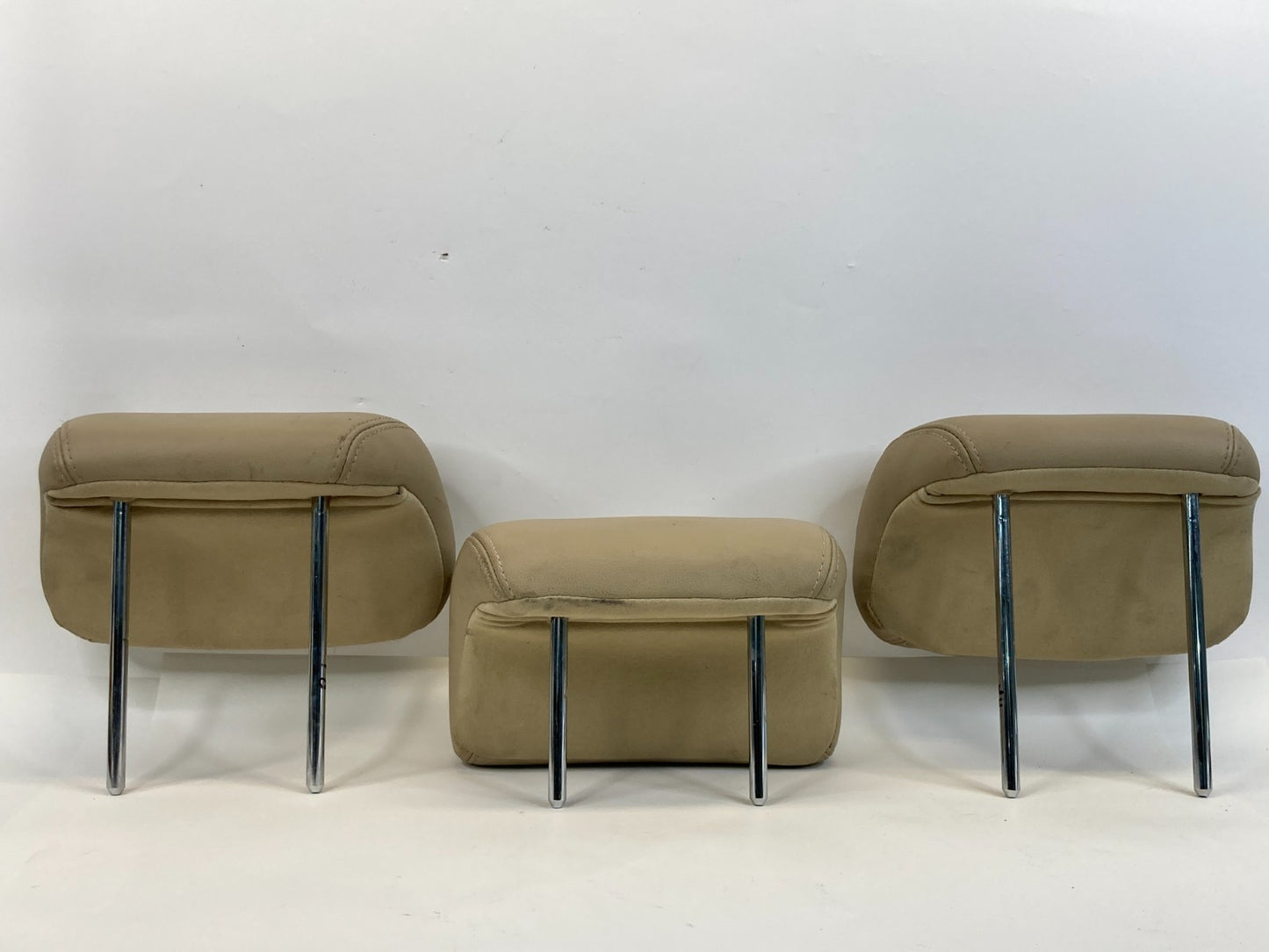 09 10 Hyundai Sonata Rear Left & Right Middle Seat Headrest Head Rest Set OEM