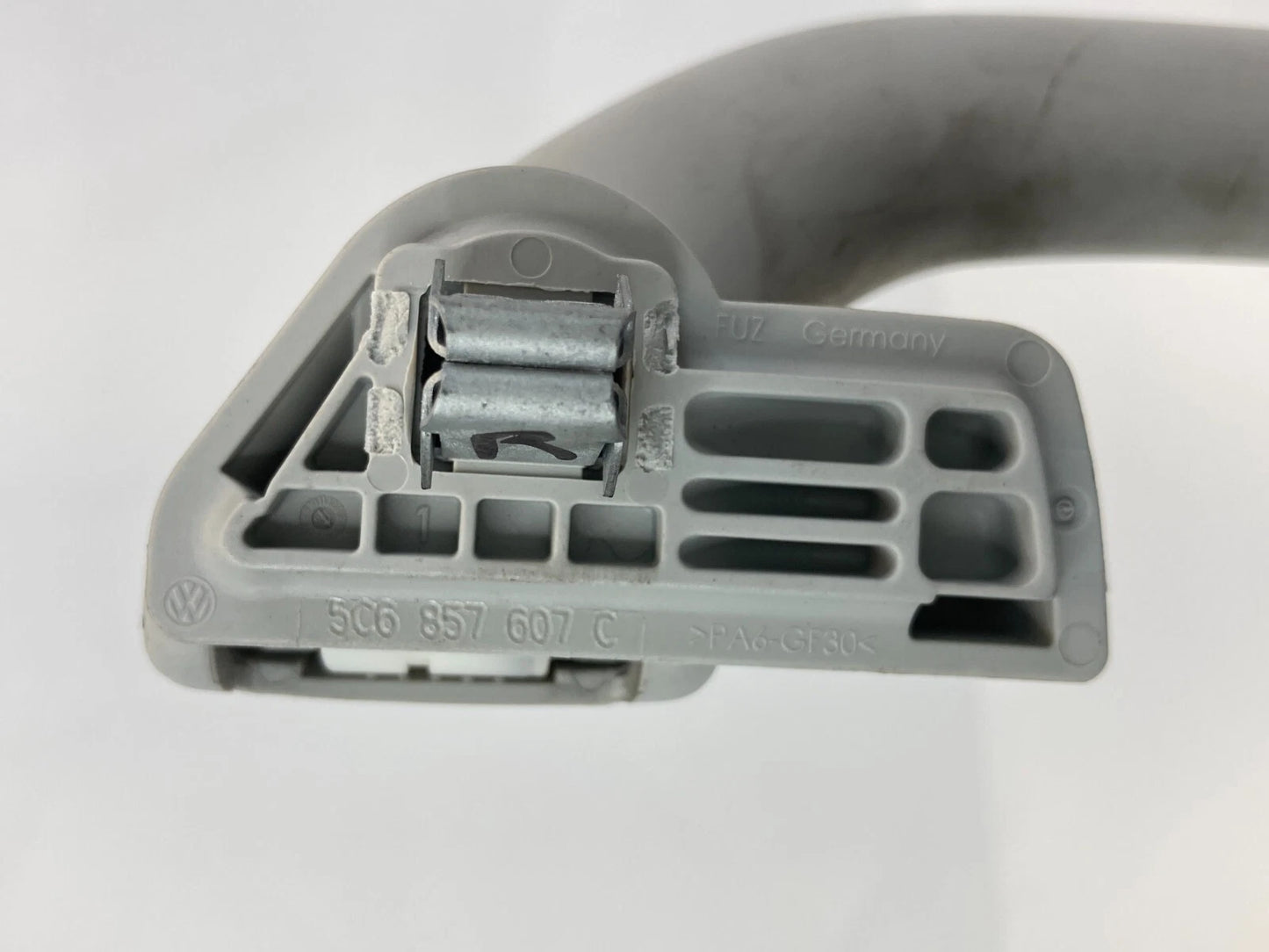 11-18 VOLKSWAGEN JETTA INNER ROOF REAR LEFT SIDE INNER GRAB HANDLE 5C6857607C