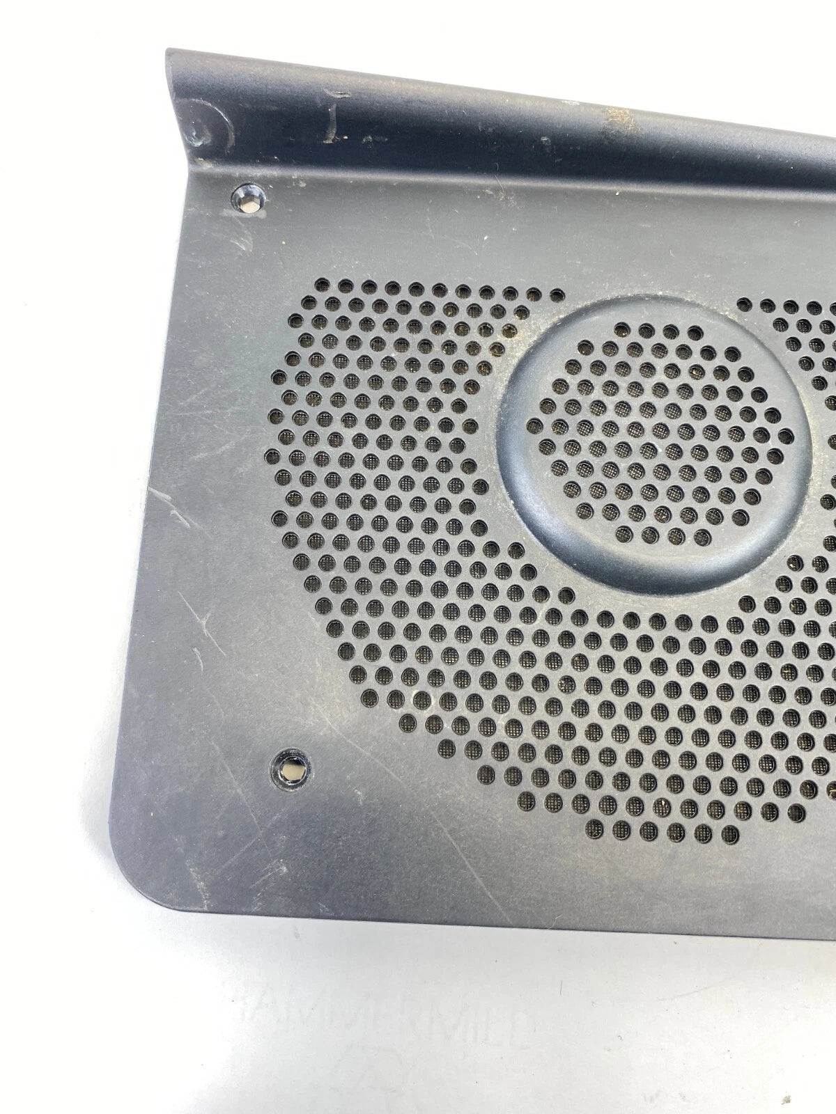 04-07 BMW 530I LEFT DRIVER UNDER SEAT SPEAKER WOOFER COVER TRIM GRILLE 6919359