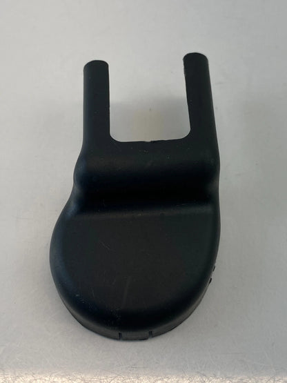 2011-2016 HYUNDAI ELANTRA FRONT SEAT LEFT SIDE TRACK END COVER TRIM BEZEL OEM