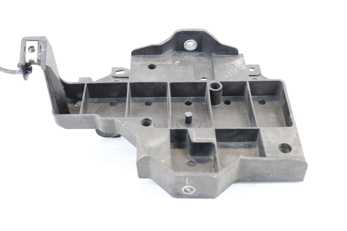 2016-2022 HONDA PILOT 3.5L V6 BATTERY TRAY HOLDER MOUNT BRACKET 74190-TZ5-A11