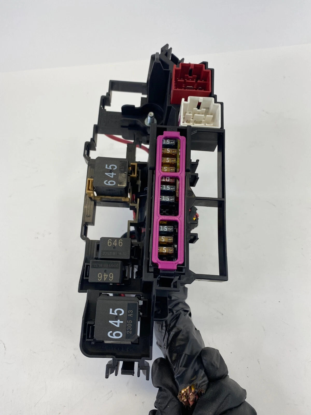 2013-2016 AUDI A4 QUATTRO 2.0L AT INTERIOR FUSE BOX FUSEBOX RELAY MODULE OEM