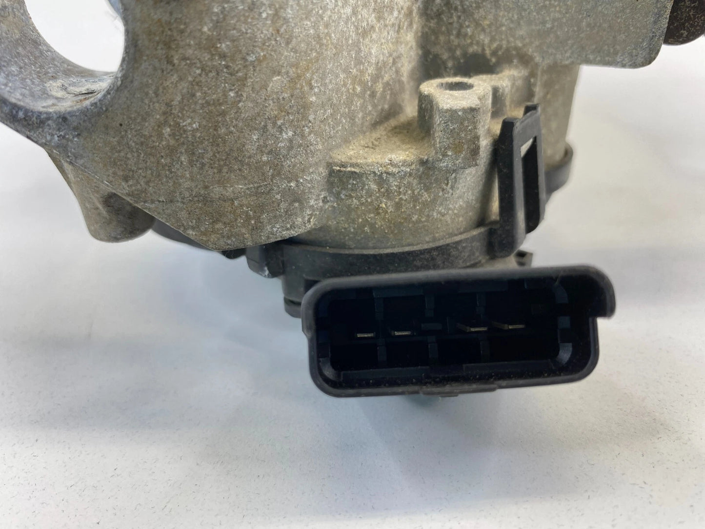 12 13 14 15 16 17 18 19 20 CHEVROLET SONIC FRONT WINDSHIELD WIPER MOTOR ASSY OEM