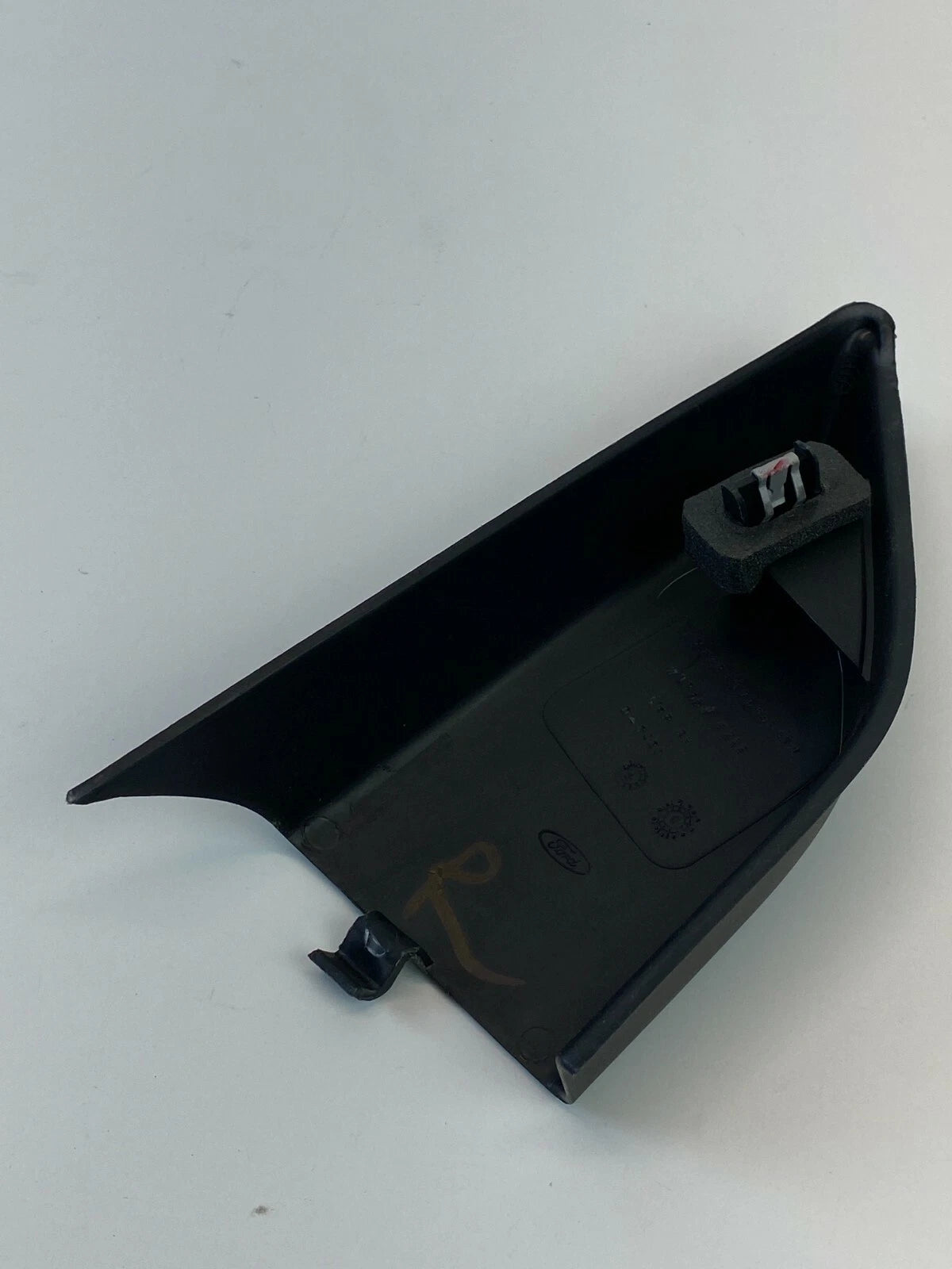 99-03 FORD WINDSTAR INNER RIGHT SIDE DOOR MIRROR CORNER COVER XF2217D698AEW OEM