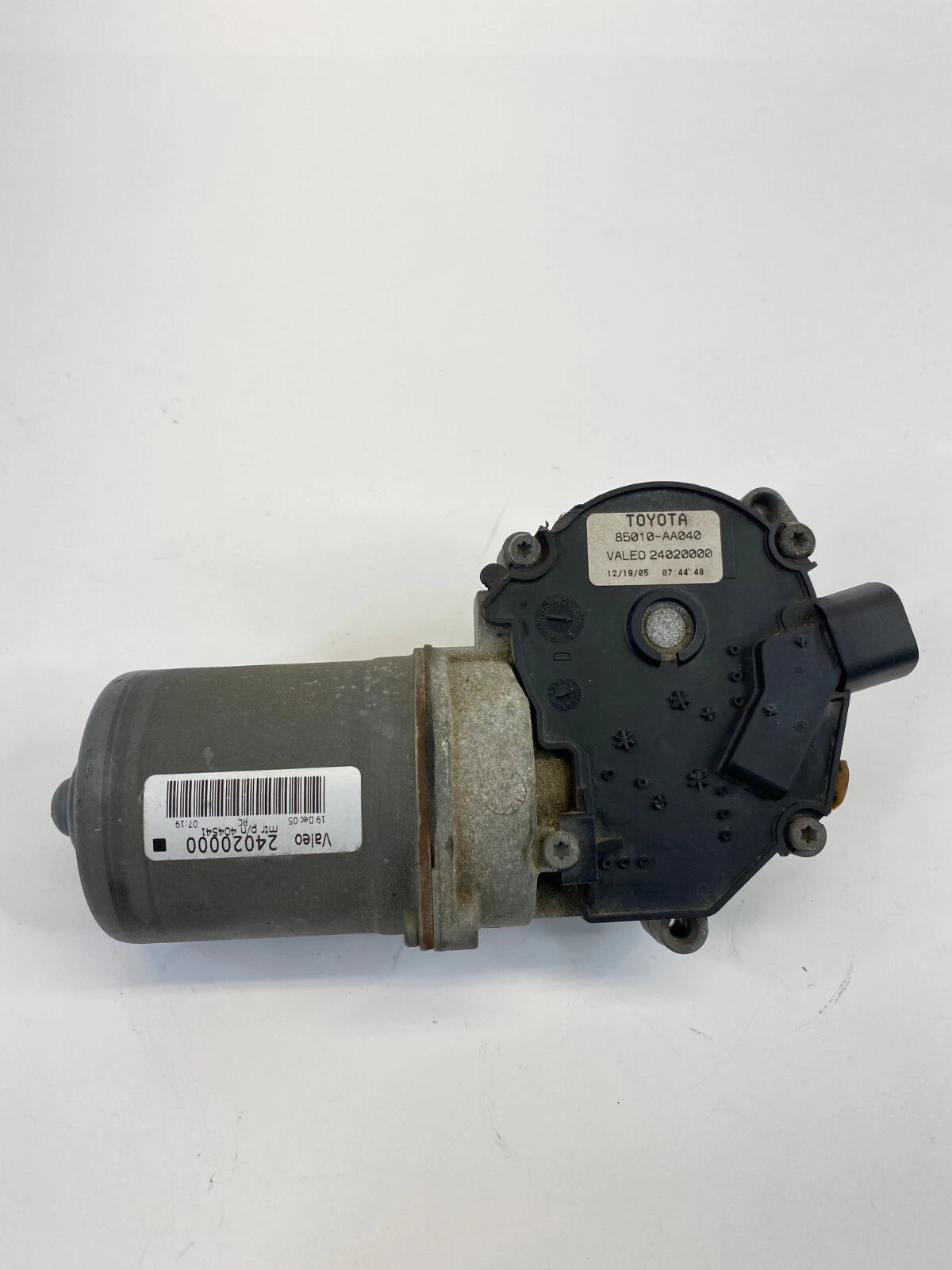 2002 03 04 05 2006 TOYOTA CAMRY FRONT WINDSHIELD WIPER MOTOR 85010-AA040 OEM