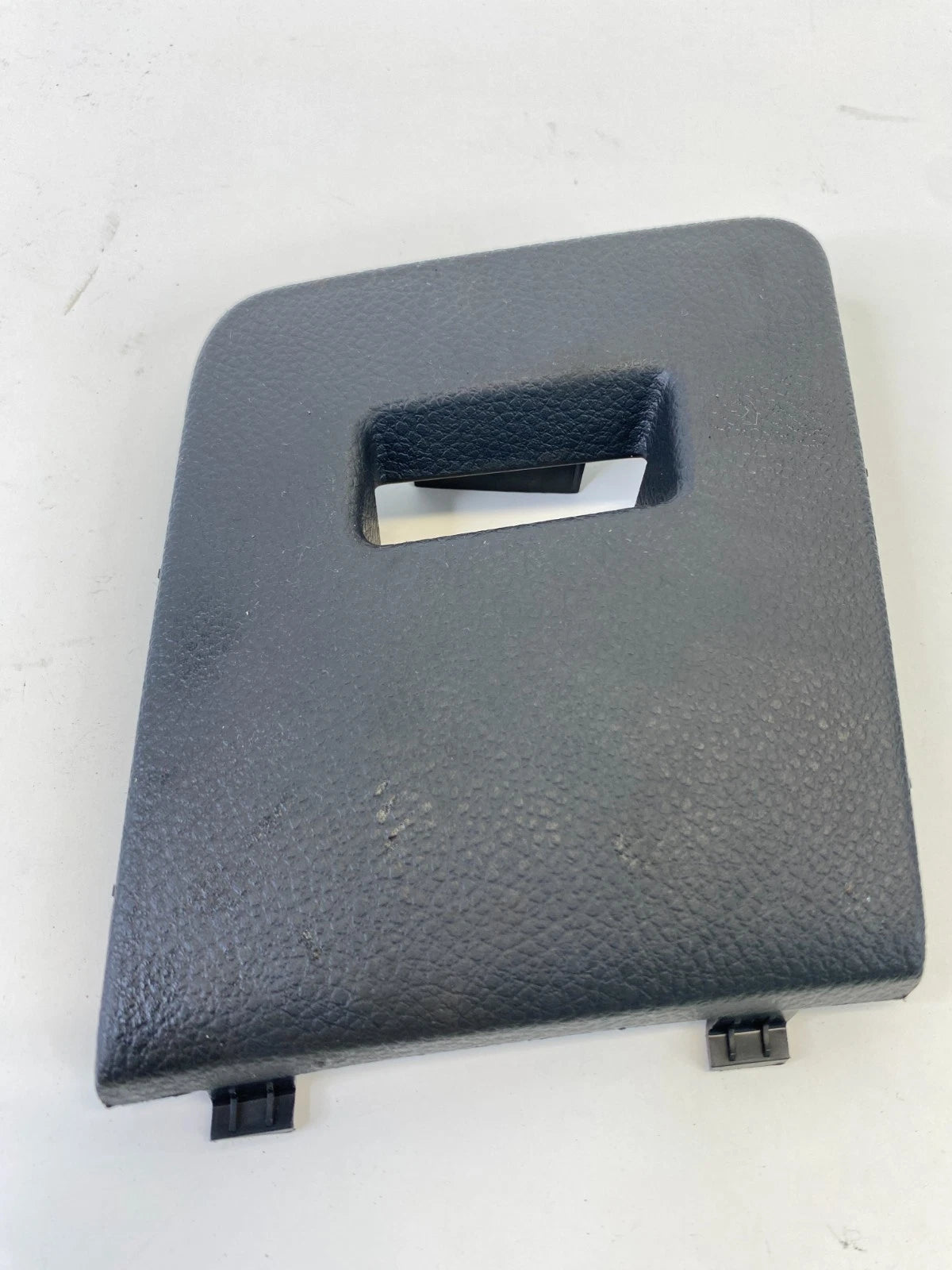 09-14 NISSAN MURANO DASH CABIN FUSE BOX FUSE BOX ACCESS TRIM 68964-1AA0A OEM