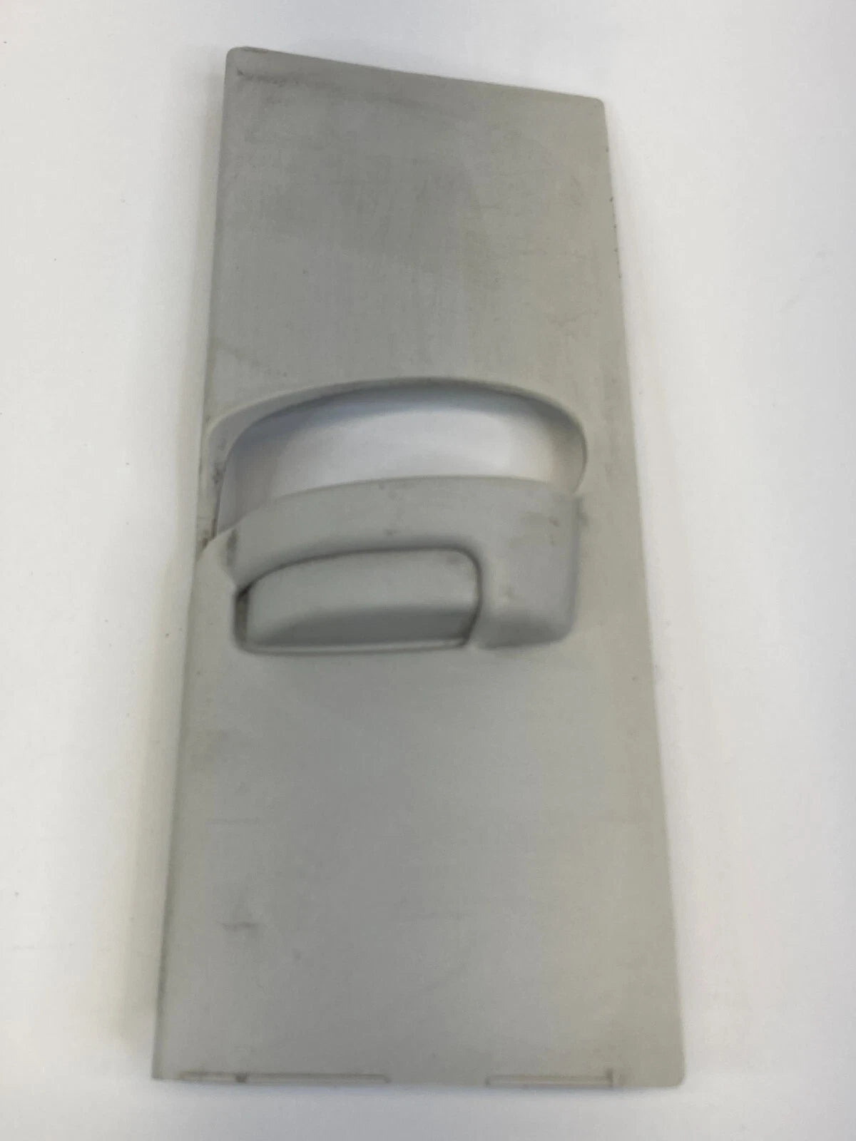 12-18 FORD FOCUS FRONT LEFT SEAT B-PILLAR TRIM ANCHOR COVER CM51A24582A04AAW OEM