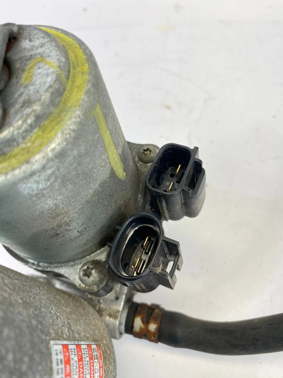 2010-2015 TOYOTA PRIUS ABS BRAKE BOOSTER PUMP ACCUMULATOR OEM 47070-47050