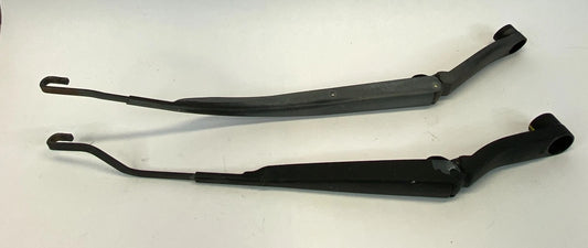 2010-2013 KIA SOUL FRONT WINDSHIELD WIPER ARMS PAIR SET LH RH ASSEMBLY OEM