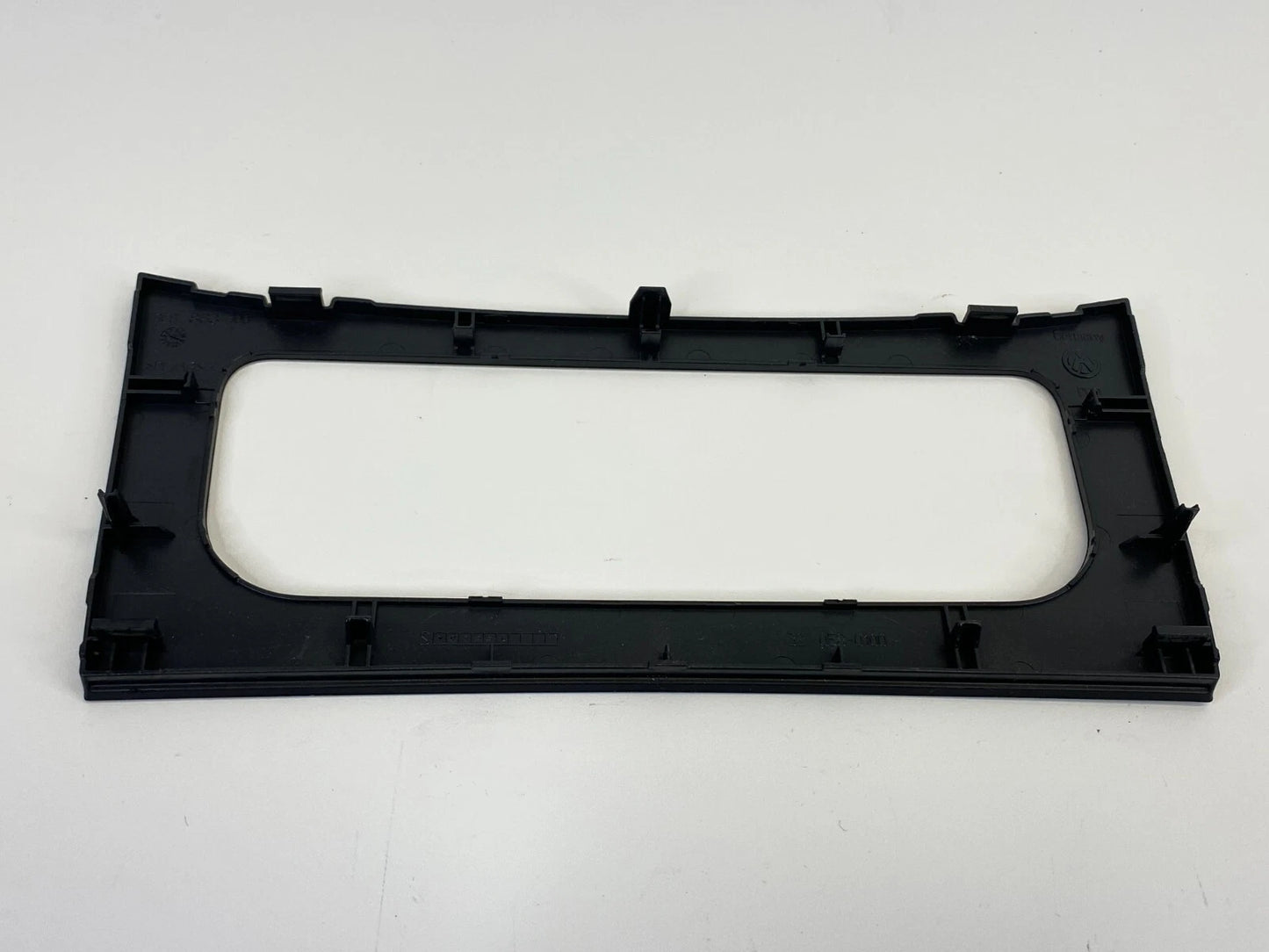 2009-2011 VOLKSWAGEN CC A/C HEATER CLIMATE CONTROL COVER BEZEL TRIM 3C8-863-100