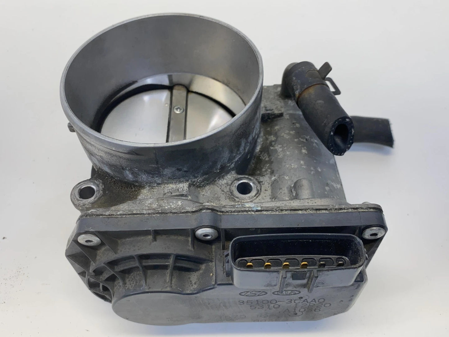 2014-2018 KIA SORENTO 3.3L AT THROTTLE BODY VALVE ASSY BOSCH 35100-3CAA0 OEM
