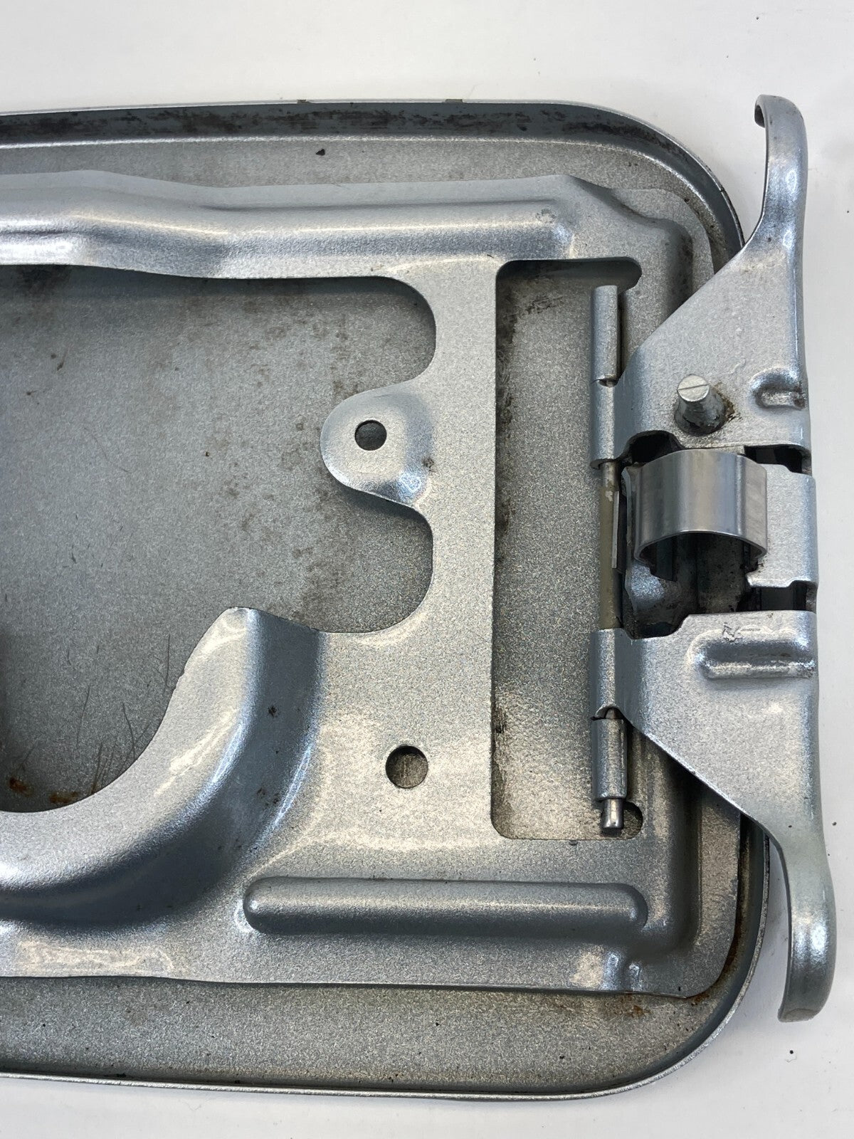 2005-2015 Nissan Armada Fuel Filler Door Gas Lid Cover K12 Silver Mist Metallic