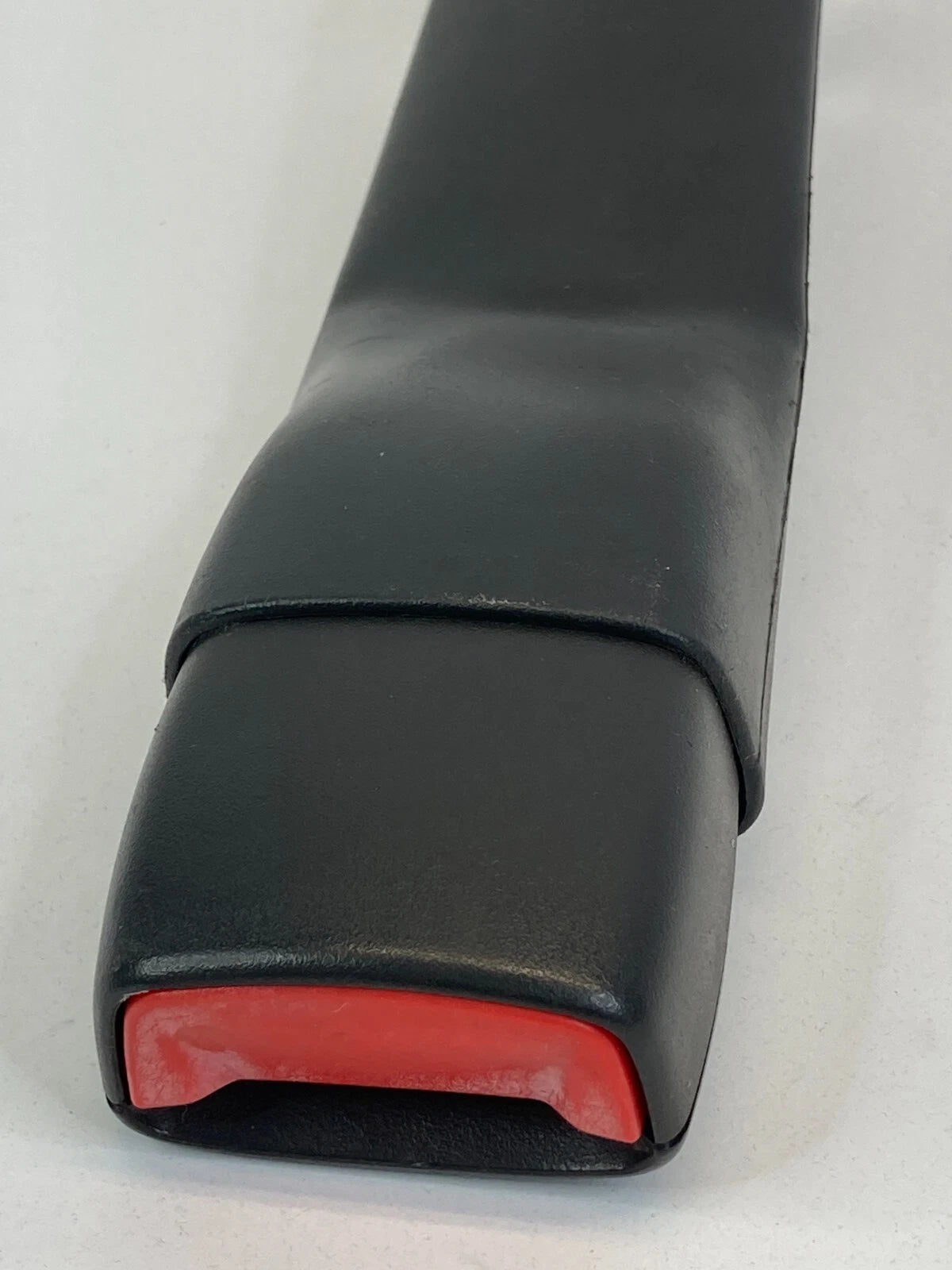 2006 PONTIAC TORRENT FRONT RIGHT PASSENGER SIDE SEAT BELT BUCKLE FR RH 5206420