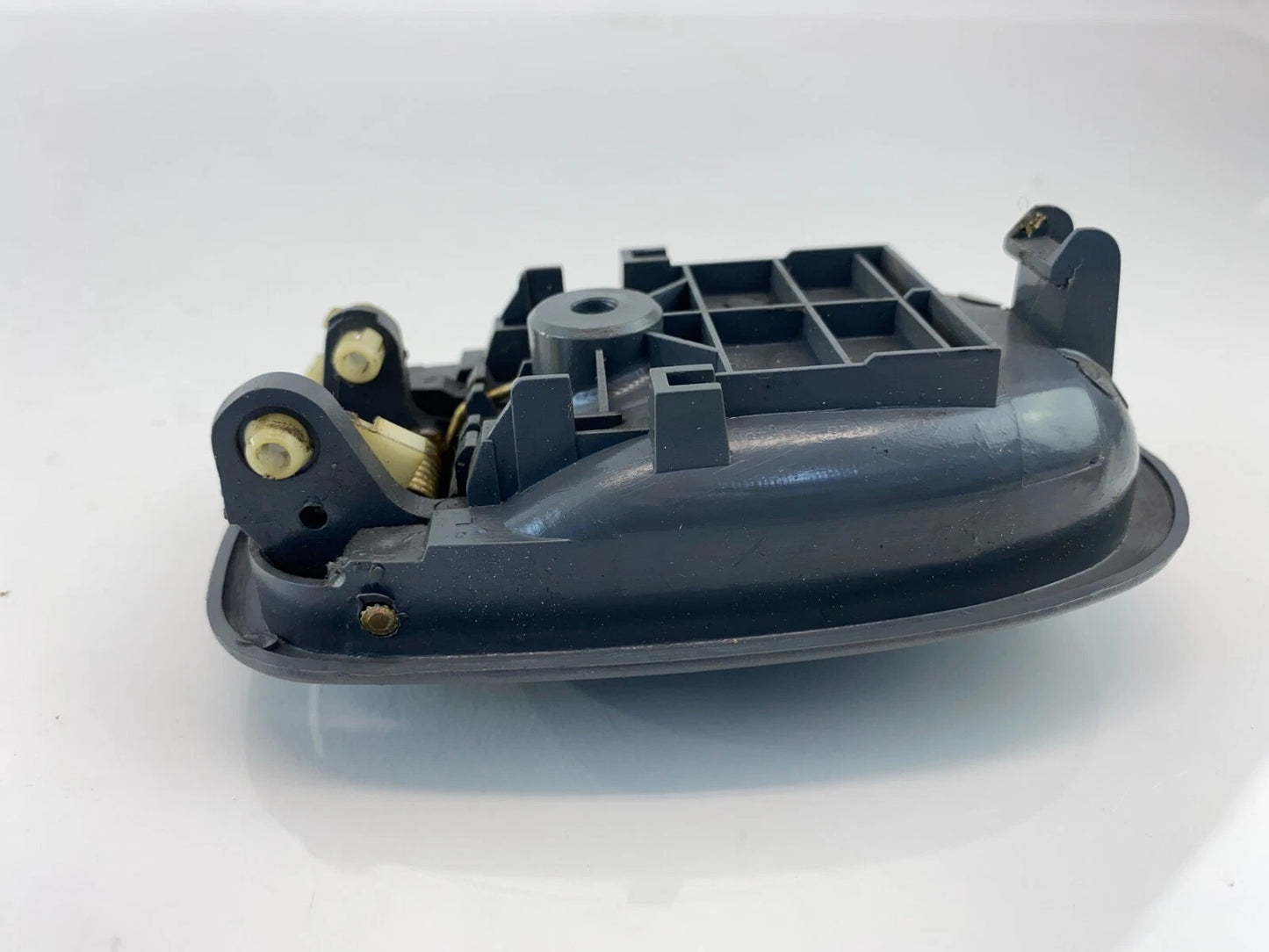 2002-2004 KIA SPECTRA REAR RIGHT DOOR INTERIOR INNER DOOR HANDLE W/ LOCK OEM