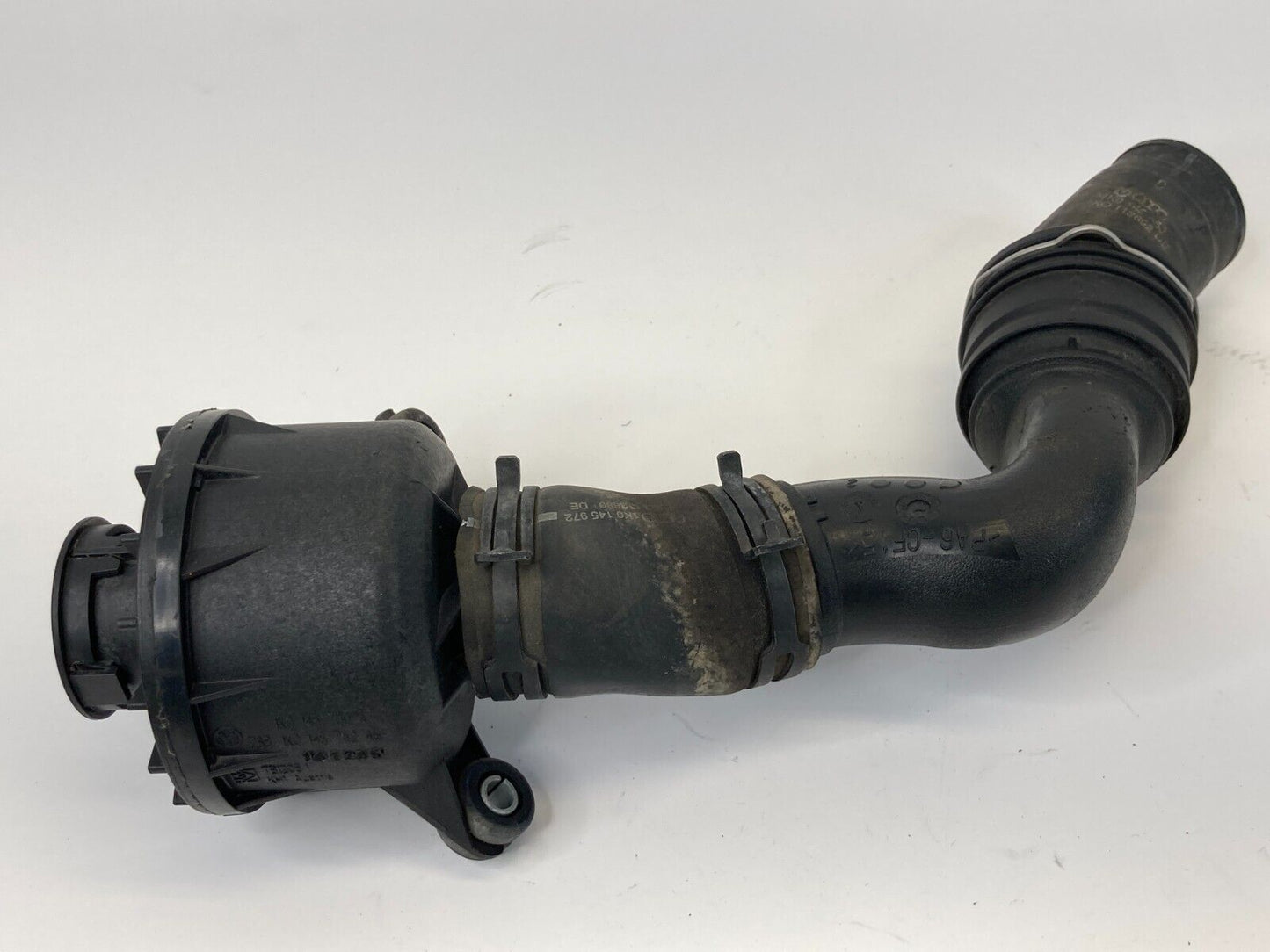 2006-2010 Volkswagen GTI Turbo Pressure Intercooler Hose Tube Pipe 1K0145972 OEM