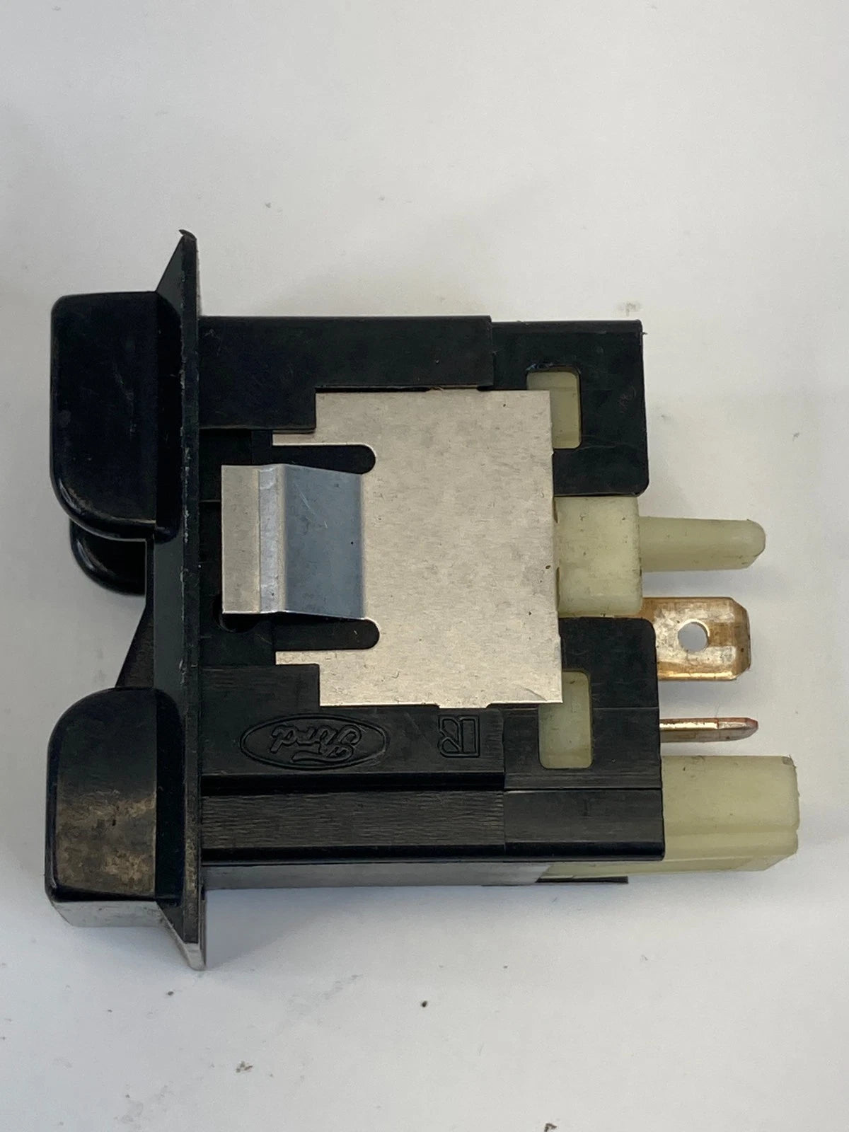 2004 Lincoln Navigator Rear Air Suspension Height Level Sensor Switch OEM