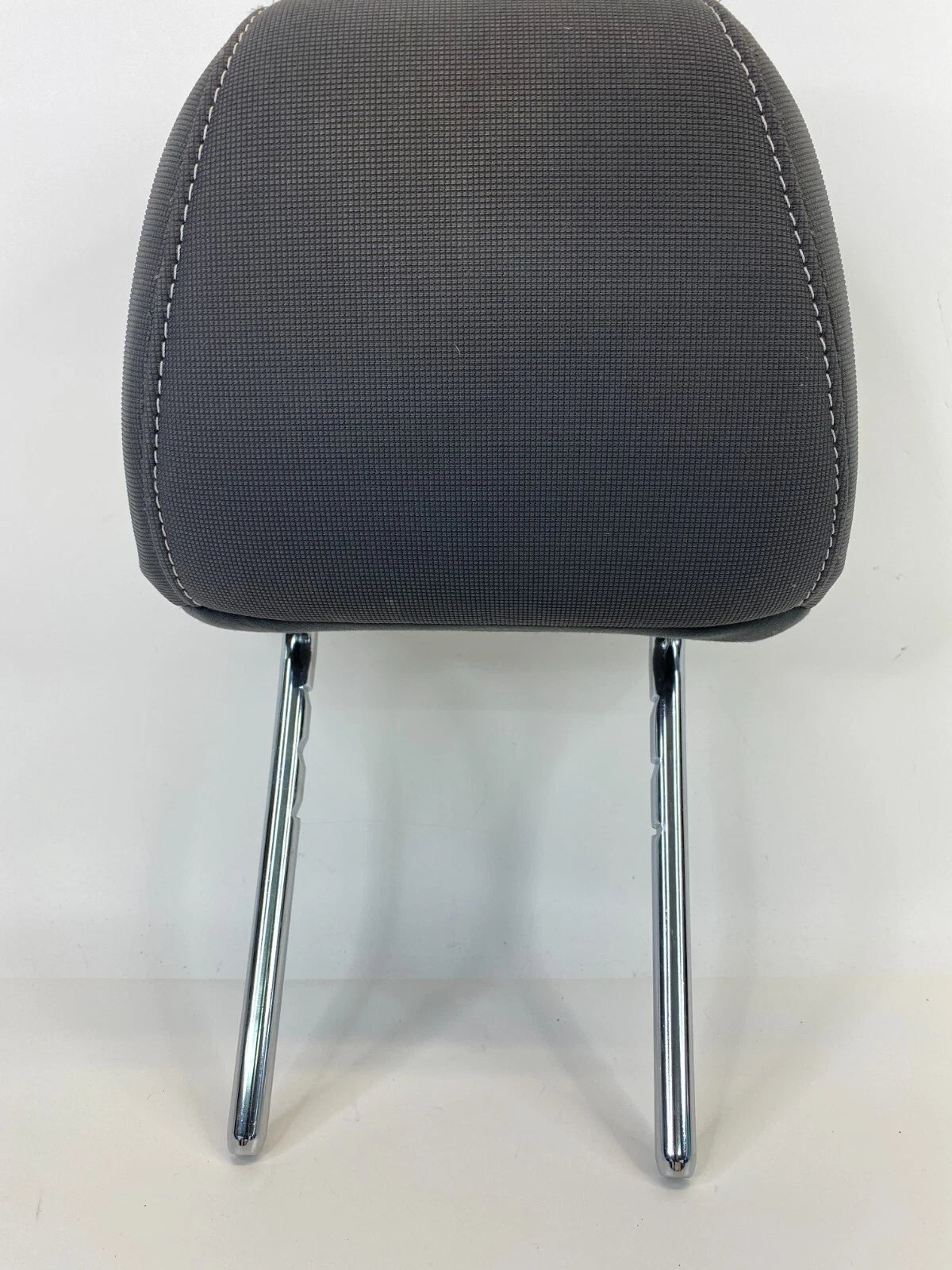 2012-2014 FORD FOCUS FRONT LEFT DRIVER SIDE SEAT HEADREST HEAD REST ASSEMBLY
