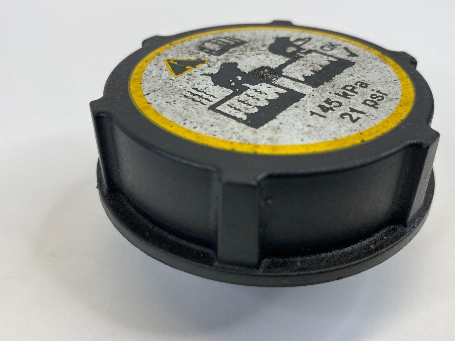 2013-2018 Ford Escape 1.6L Radiator Coolant Overflow Reservoir Tank Cap Cover