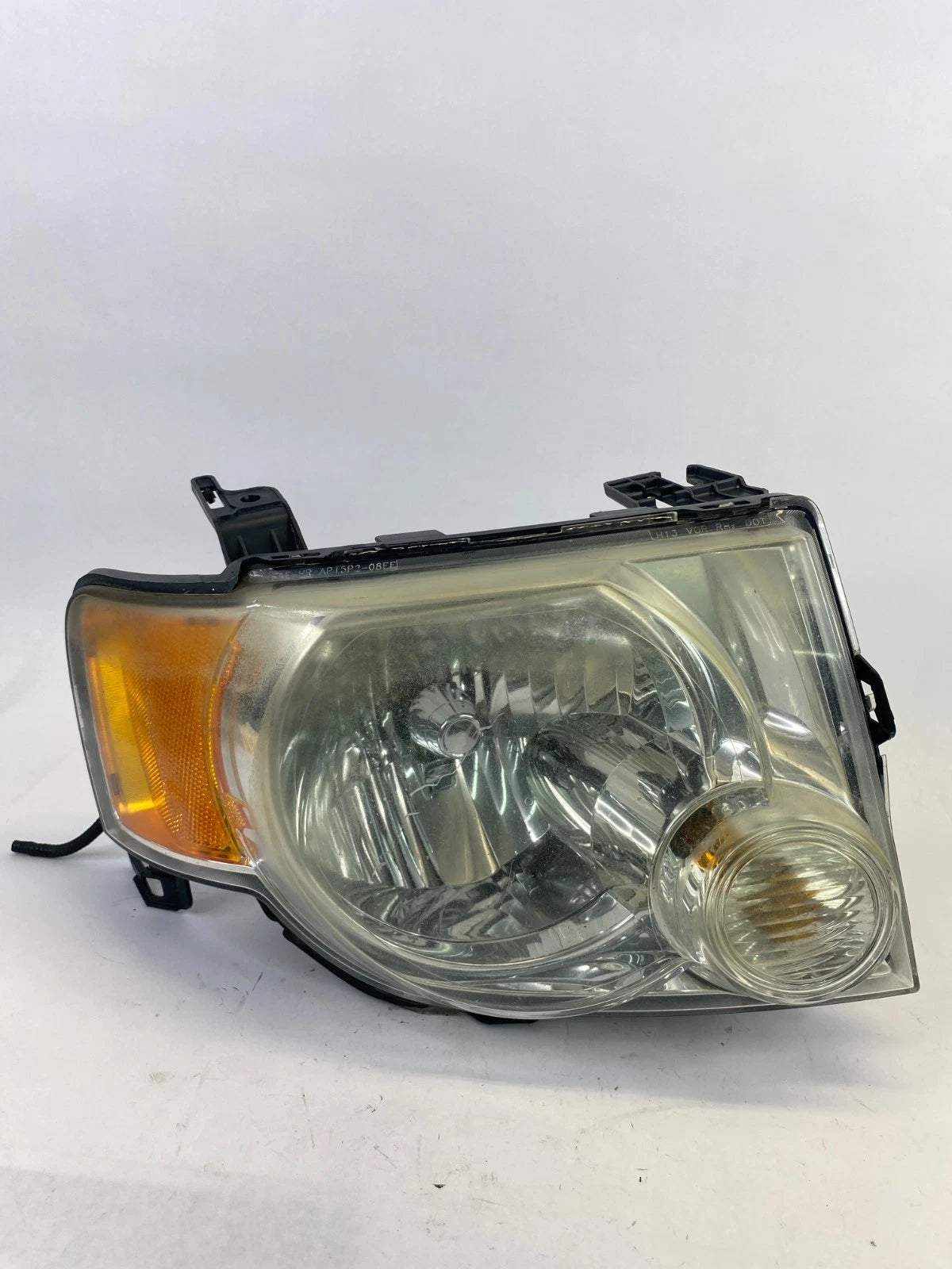 2007-2012 FORD ESCAPE FRONT RIGHT HEADLIGHT LENS UNIT 9L84-13005-A OEM FACTORY