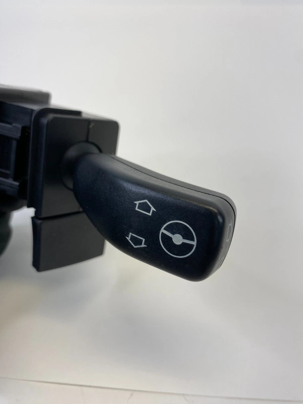 2000-2006 BMW X5 TURN SIGNAL STEERING COLUMN ADJUSTMENT SWITCH STALK OEM