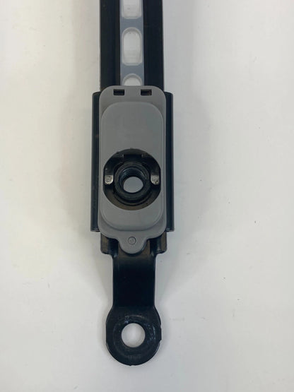 04 05 06 07 TOYOTA HIGHLANDER FRONT RIGHT SIDE SEAT BELT HEIGHT ADJUSTER OEM