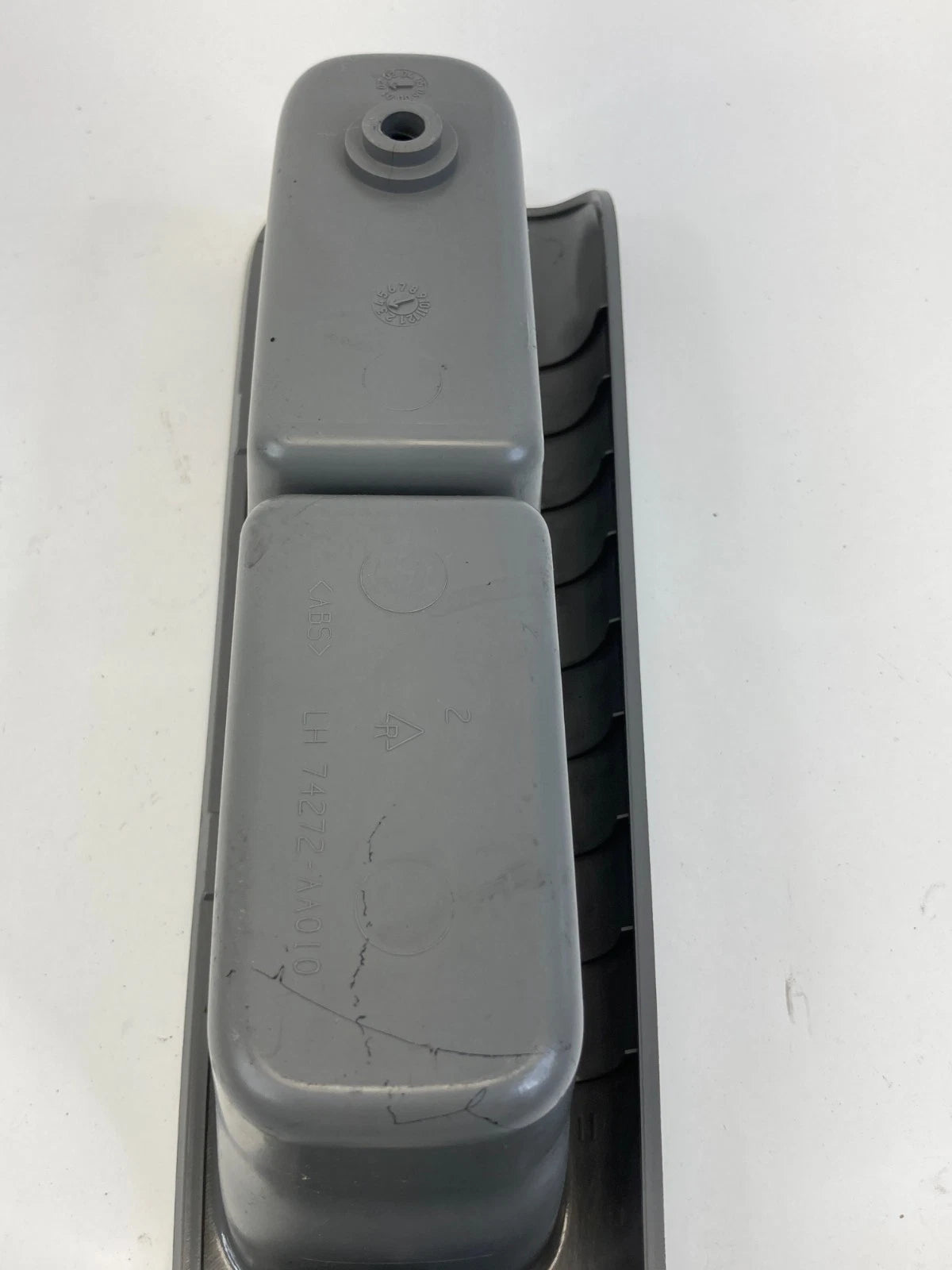 2002-2004 TOYOTA CAMRY REAR LEFT POWER WINDOW SWITCH BEZEL TRIM OEM 74272-AA010