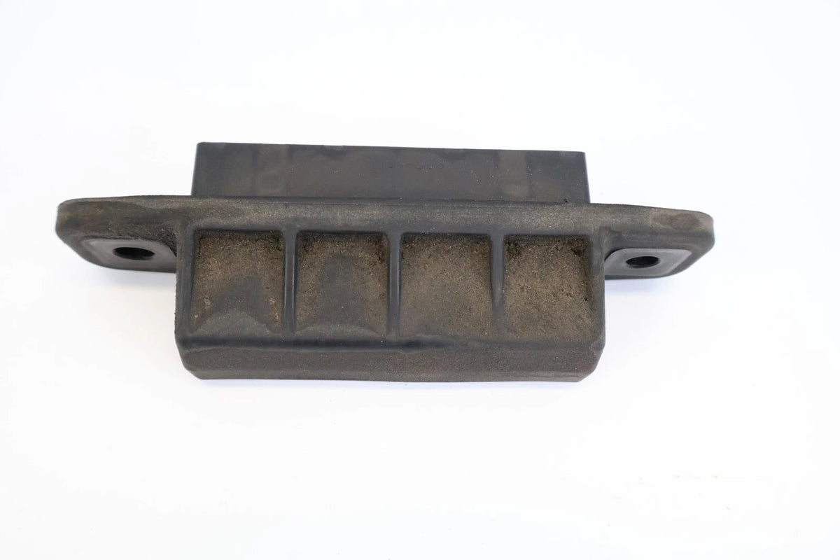2010-2015 TOYOTA PRIUS LIFTGATE HANDLE SWITCH BUTTON RUBBER PAD REAR OEM FACTORY