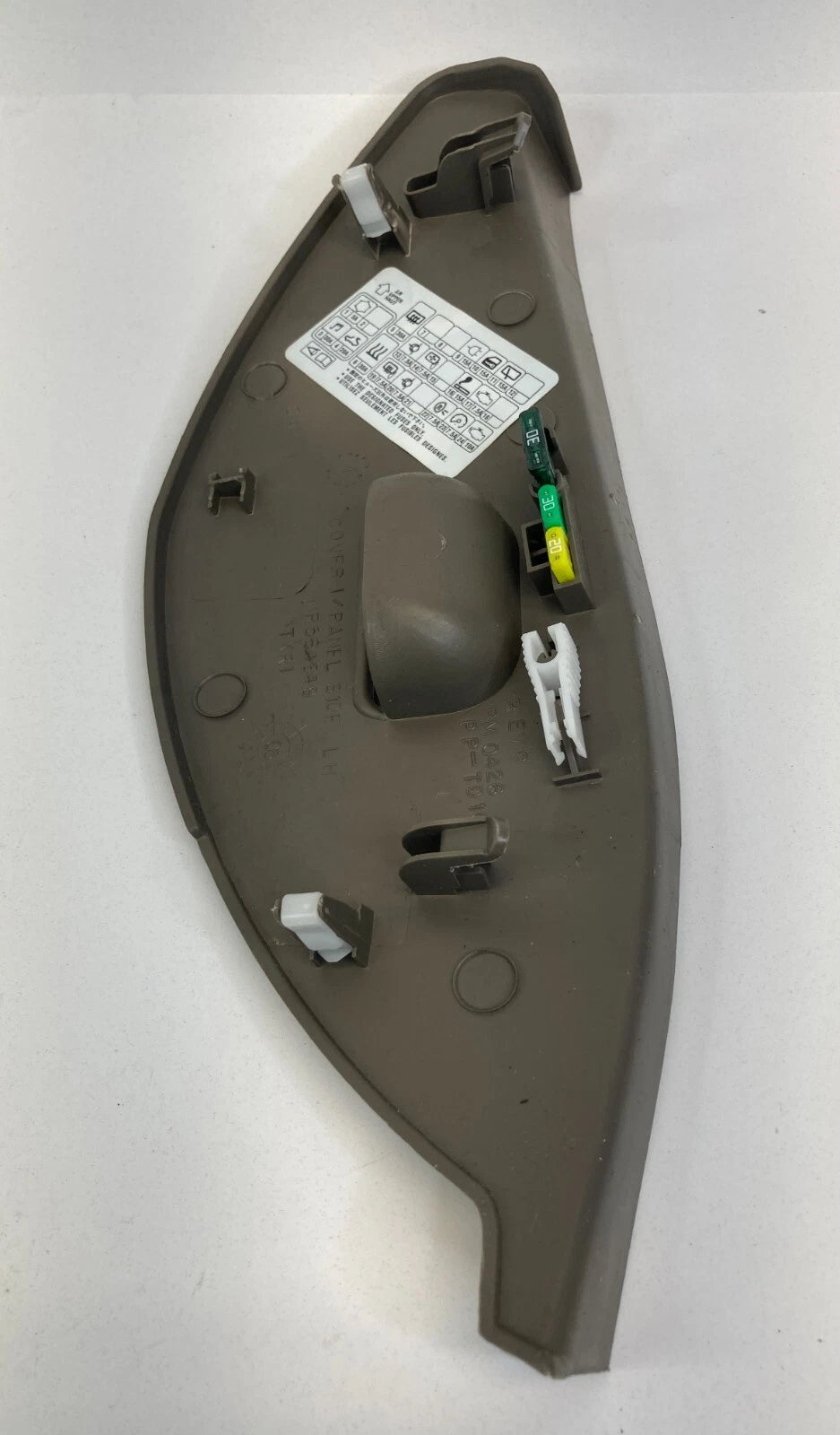 2006 2007 MITSUBISHI ENDEAVOR DASH LEFT END COVER ACCESS FUSE BOX LID MR564849
