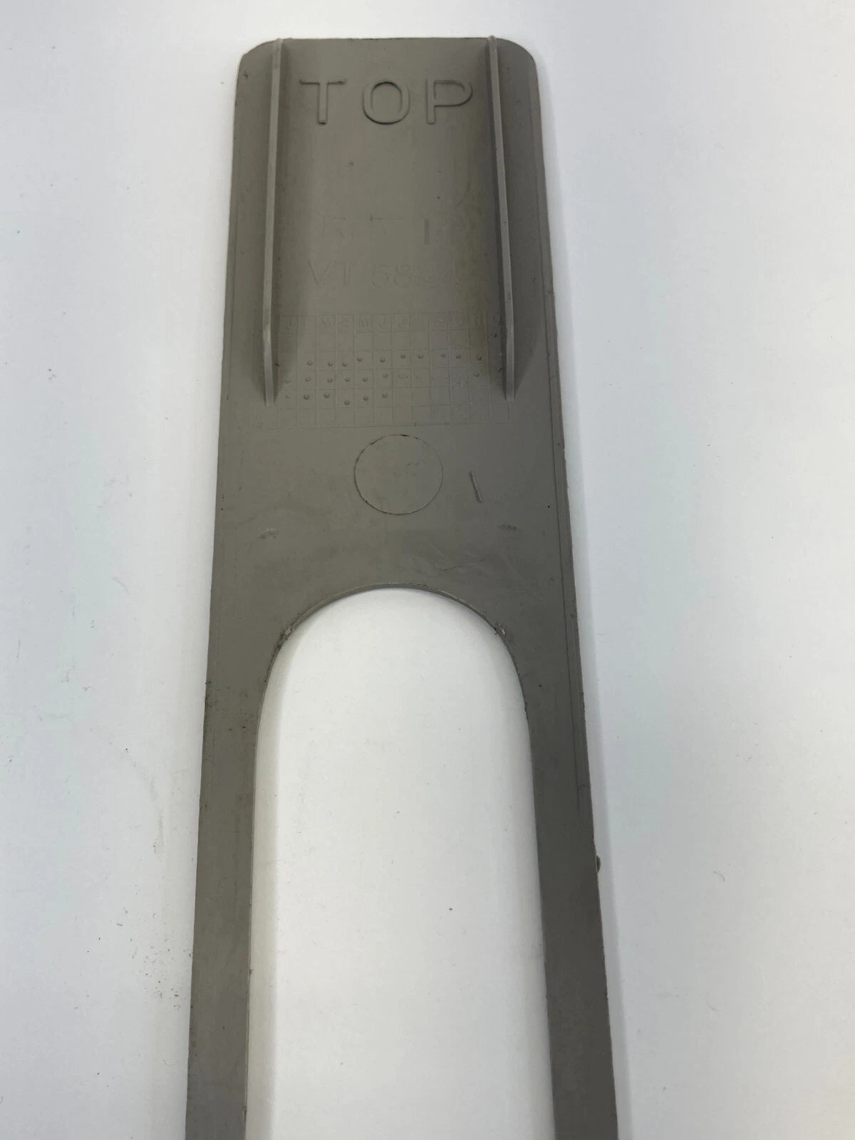 2005-2007 JEEP GRAND CHEROKEE FRONT RIGHT UPPER B PILLAR PANEL COVER TRIM