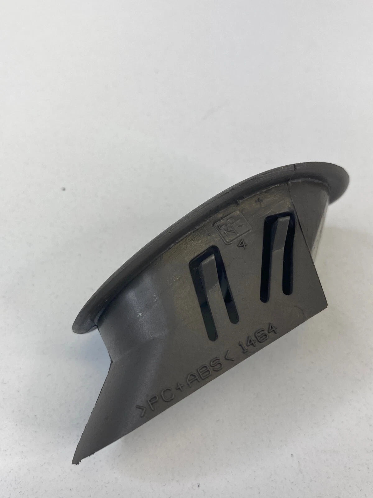 01-07 DODGE GRAND CARAVAN DASH RIGHT A/C AIR DEFROSTER DEFROST VENT SJ13TRMAA