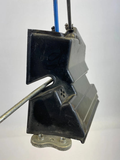 2004-2010 TOYOTA SIENNA REAR RIGHT SLIDING DOOR LOCK LATCH ASSEMBLY OEM