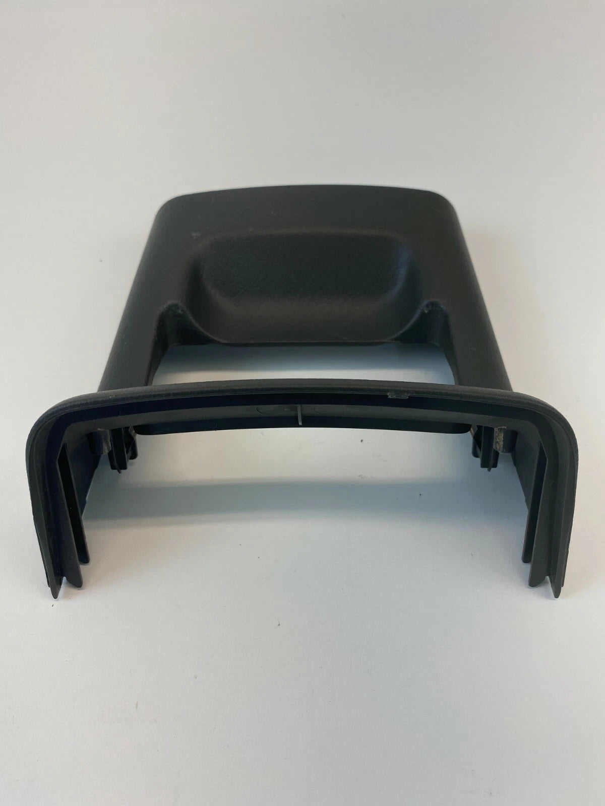 2000-2006 NISSAN SENTRA REAR CENTER CONSOLE CUP TRIM PANEL BEZEL 96931-5M012 OEM