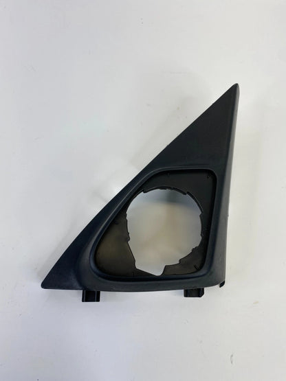 2008-2012 HONDA ACCORD SEDAN FRONT RIGHT INNER DOOR MIRROR CORNER COVER OEM