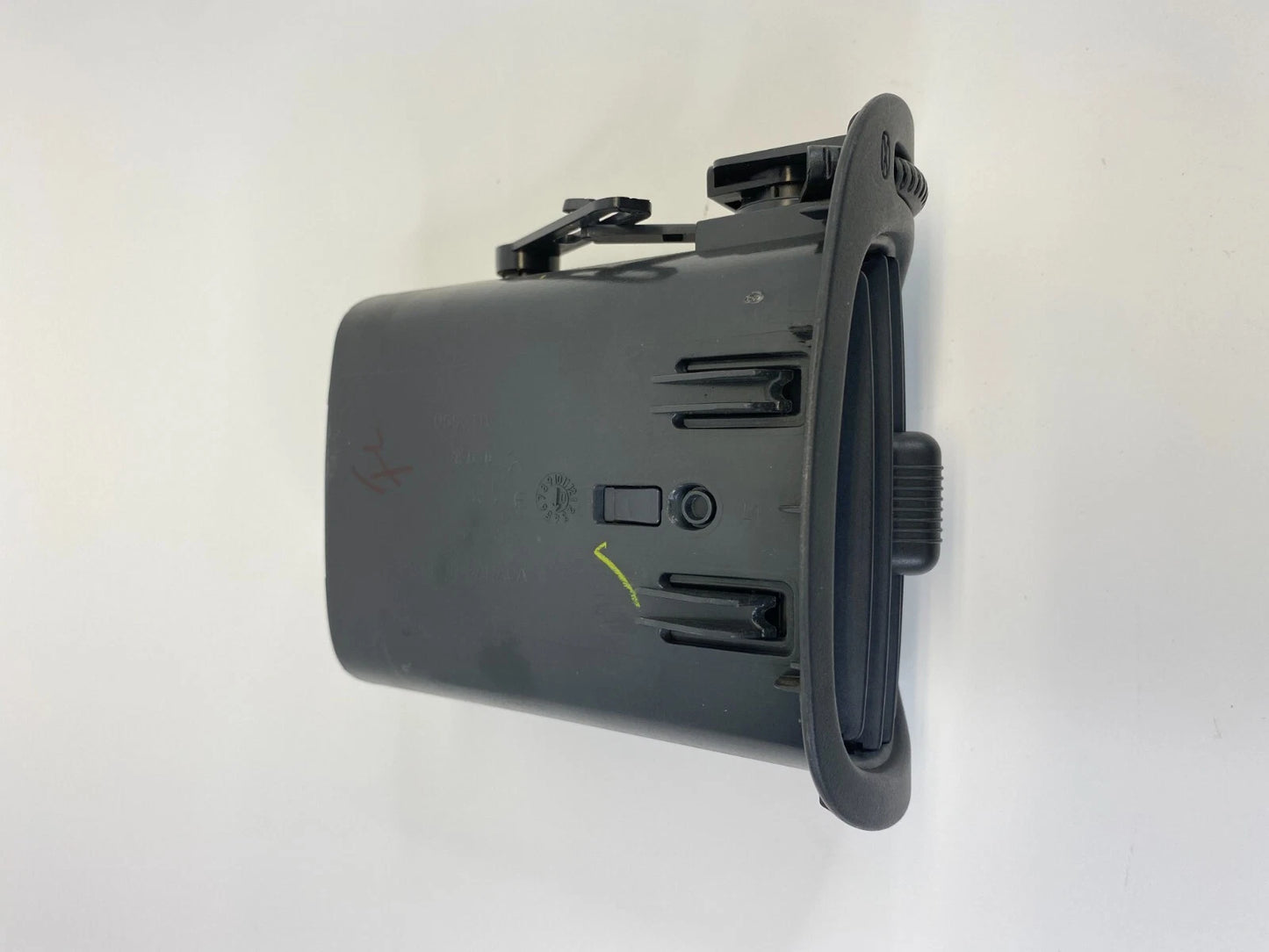 2004-2007 CHRYSLER TOWN & COUNTRY FRONT LEFT DASH AC VENT OEM FACTORY 0S091TRMAA