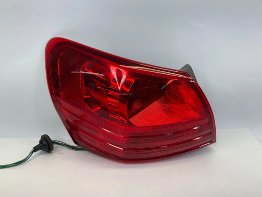 2008-2013 NISSAN ROGUE LEFT DRIVER OUTER TAIL LIGHT LAMP TAILLIGHT TAILLAMP OEM