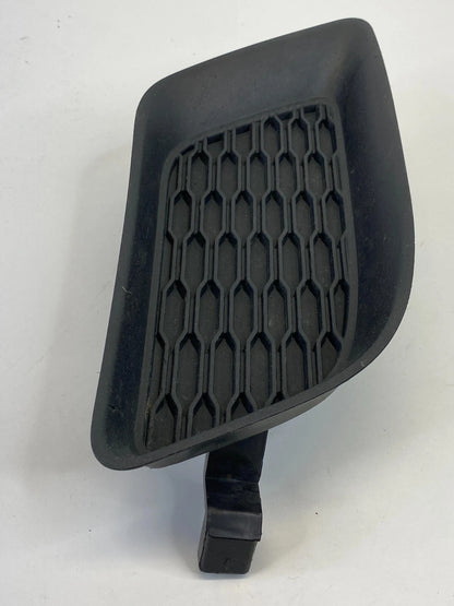 2011-2014 DODGE CHARGER FRONT LEFT DRIVER SIDE BUMPER FOG LIGHT COVER 11LD-107AA