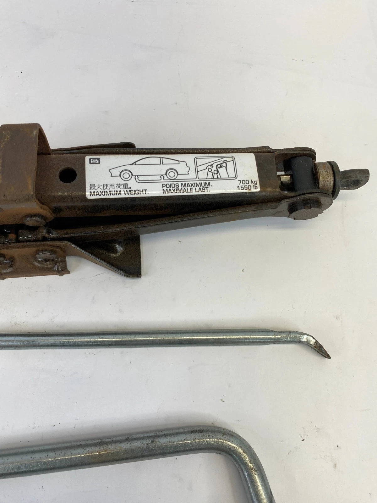 2000-2005 MITSUBISHI ECLIPSE EMERGENCY SPARE TIRE JACK TOOL KIT OEM