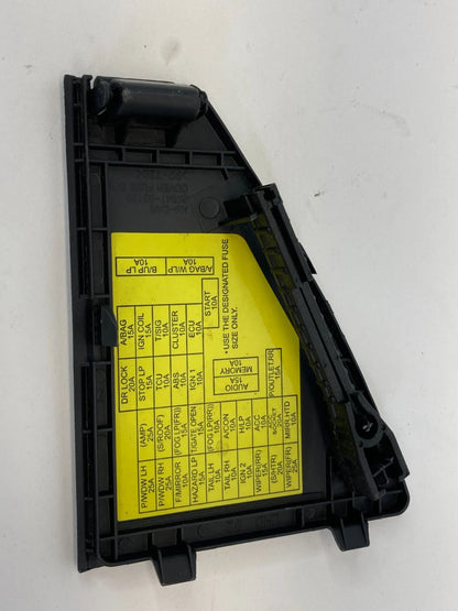 2010-2013 KIA SOUL LEFT SIDE DASH FUSE RELAY BOX COVER CAP LID TRIM 2K847-65130