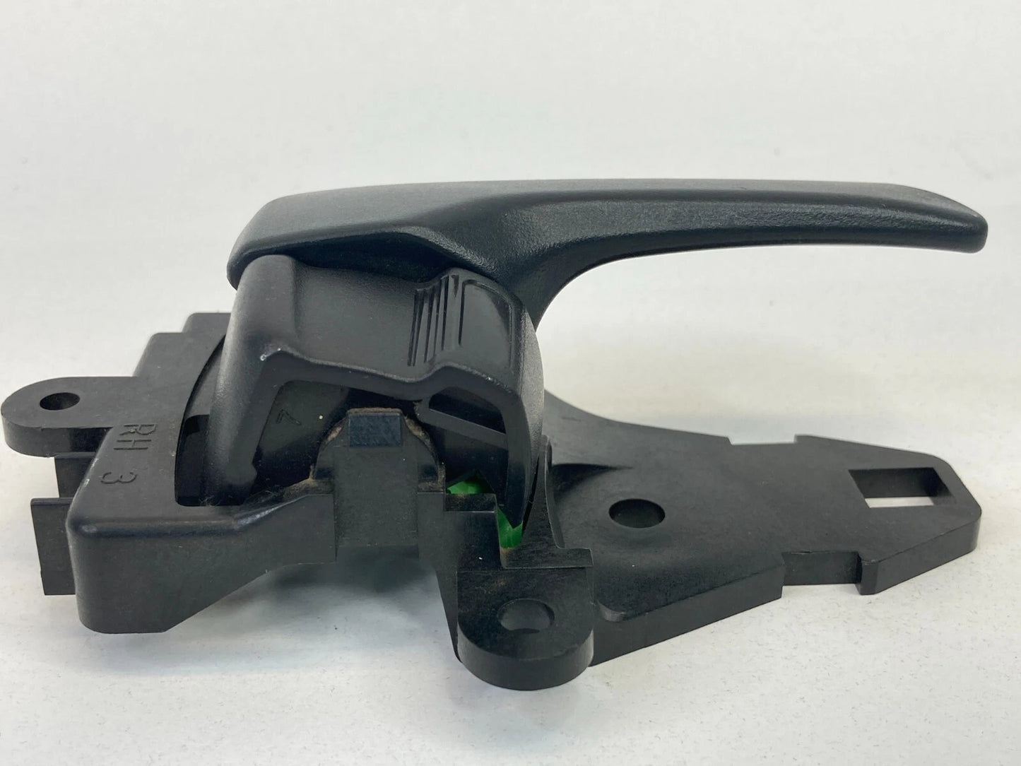 2008-2017 MITSUBISHI LANCER REAR RIGHT BACK SIDE INNER DOOR HANDLE MN105360 OEM
