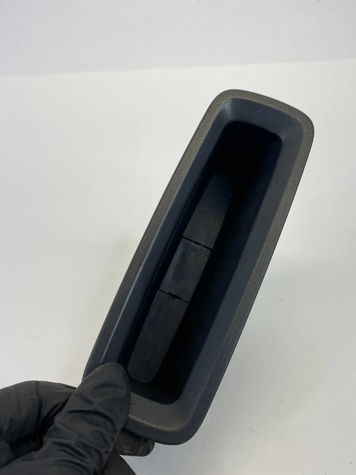 2009-2011 DODGE JOURNEY REAR RIGHT SIDE DOOR PULL POCKET STORAGE 100000857 OEM