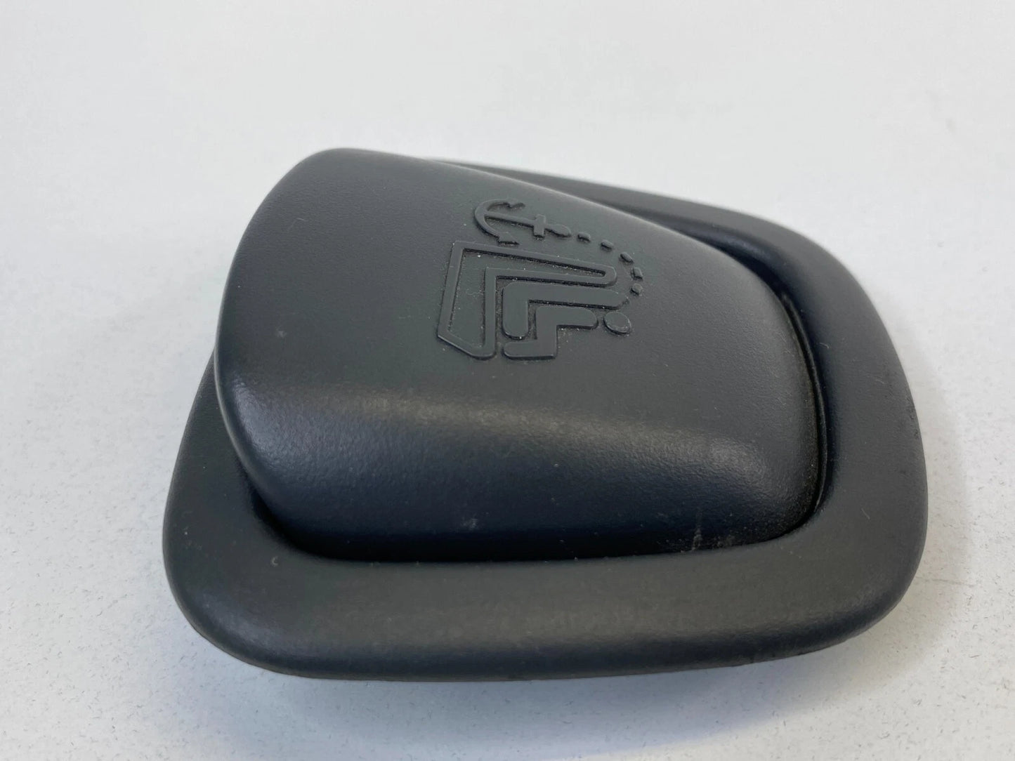 08-11 FORD FOCUS 08 09 TAURUS SEAT CHILD SAFETY ANCHOR HOOK COVER CAP TRIM OEM