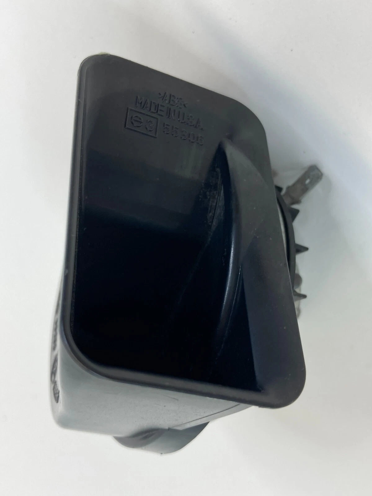 2004-2008 MITSUBISHI ENDEAVOR NOTE PITCH TONE HORN SIGNAL SIREN E30055306